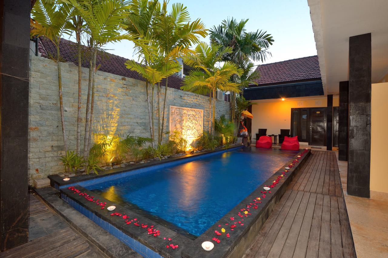 Andari Legian Hotel Bali Exterior photo