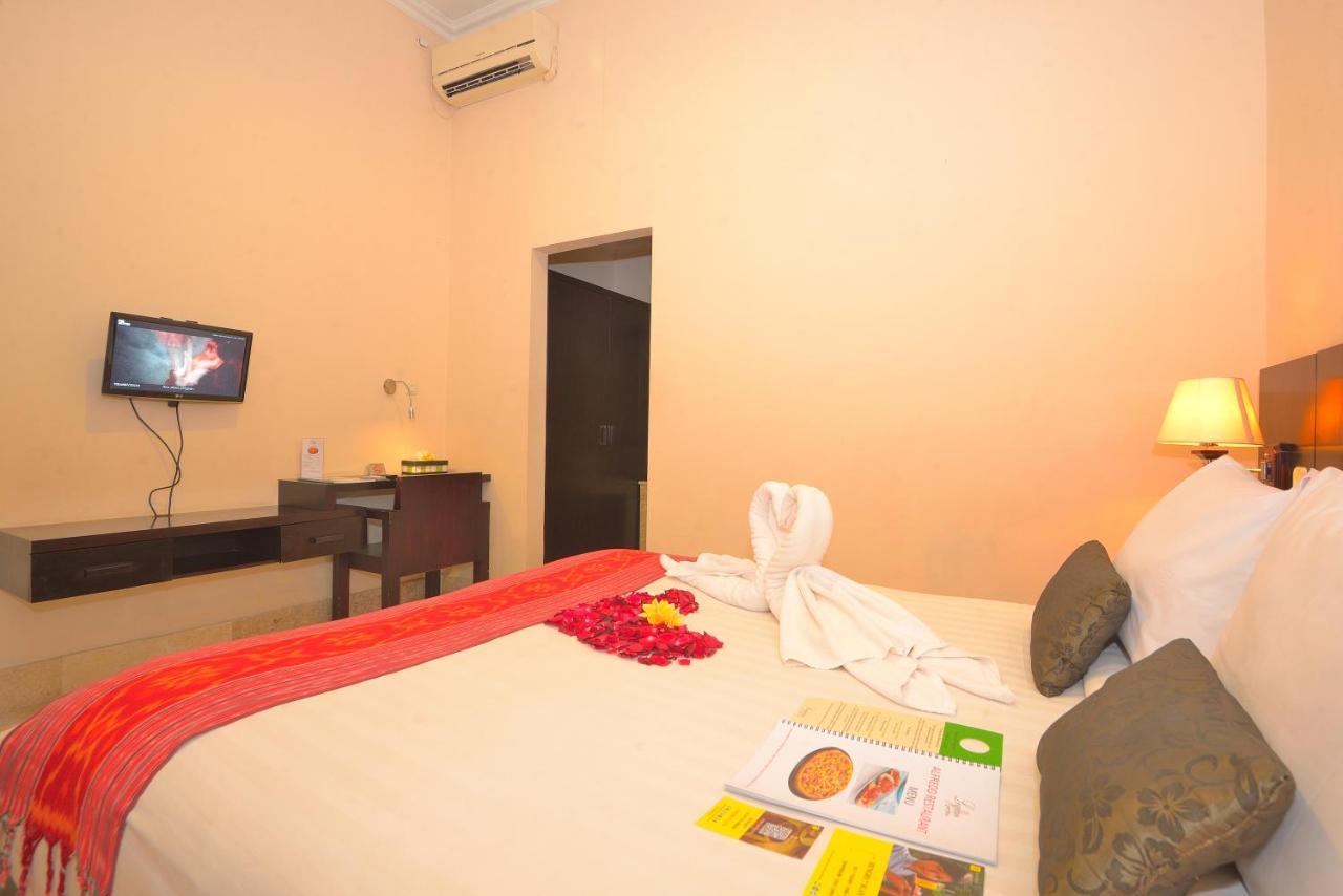 Andari Legian Hotel Bali Exterior photo